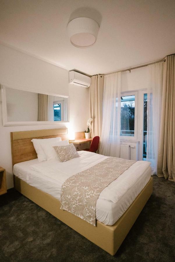 2I Rooms Джяково Экстерьер фото
