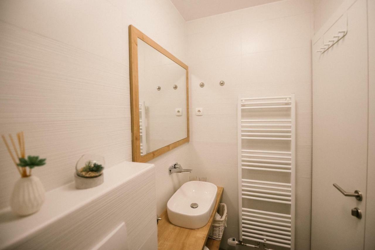 2I Rooms Джяково Экстерьер фото