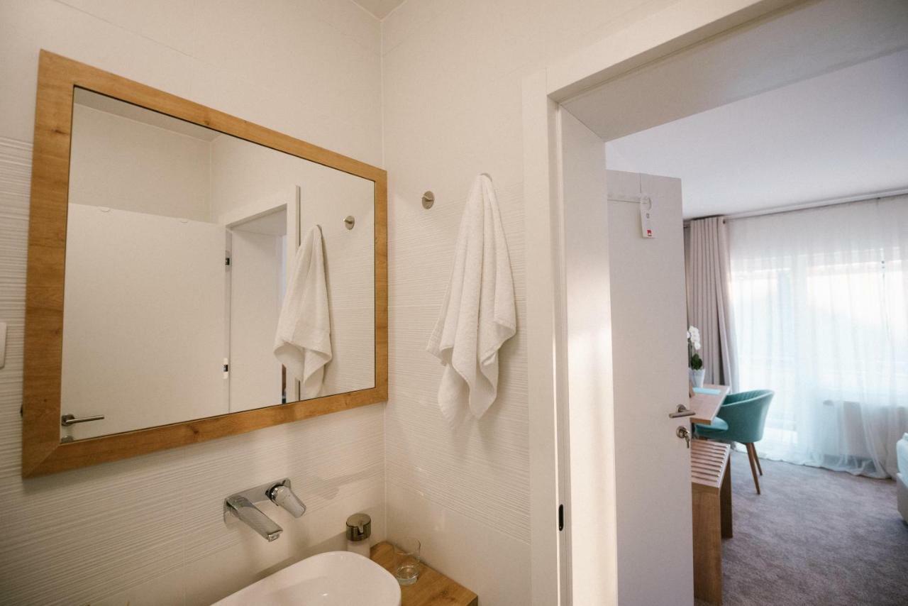 2I Rooms Джяково Экстерьер фото